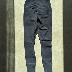 ALO Yoga Black Camouflage Leggings